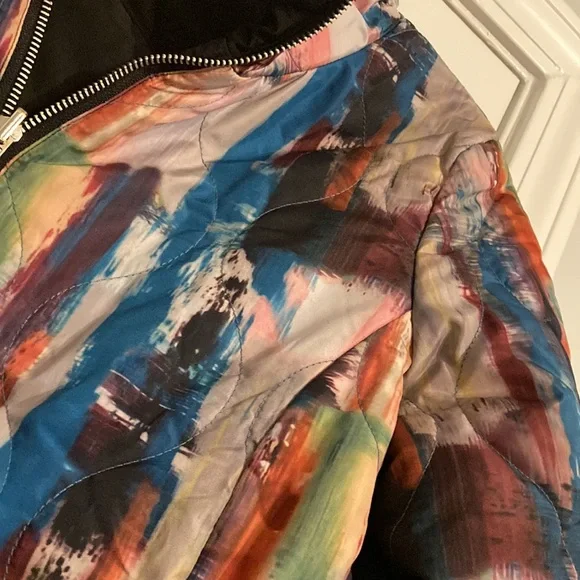 Light weight multi colors puffer jacket - Picture 6 of 11